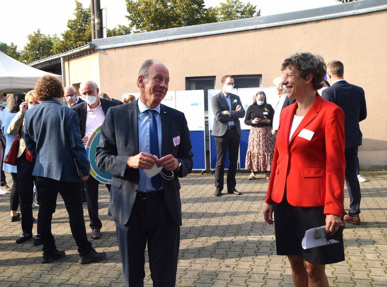 Oberbürgermeister Bernd Tischler mit der HRW Präsidentin Prof. Dr. Susanne Staude